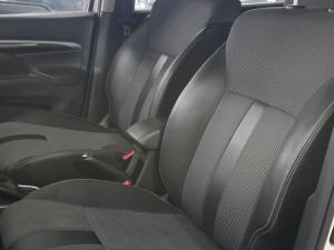 Suzuki XL6 1.5 GL auto - Image 18