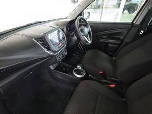 Toyota Vitz 1.0 XR auto - Image 7