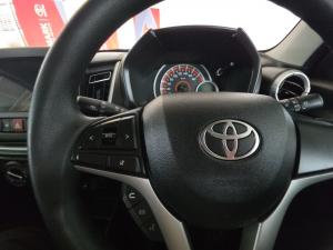 Toyota Vitz 1.0 XR auto - Image 8