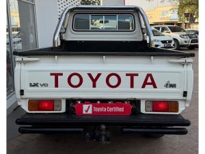Toyota Land Cruiser 79 4.5D-4D LX V8 single cab - Image 5