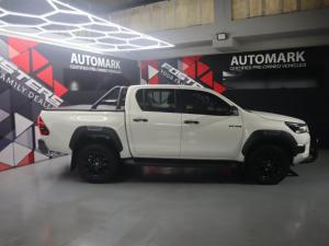 Toyota Hilux 2.8GD-6 double cab 4x4 Legend auto - Image 3