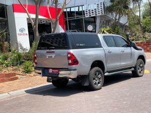 Toyota Hilux 2.8GD-6 double cab 4x4 Raider auto - Image 2