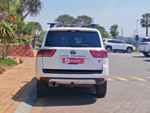 Toyota Land Cruiser 300 3.3D GR-Sport - Image 5