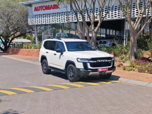 Toyota Land Cruiser 300 3.3D GR-Sport - Image 1