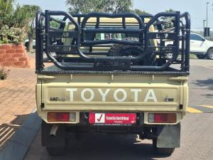 Toyota Land Cruiser 79 4.5D-4D LX V8 single cab - Image 5