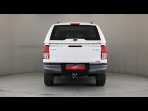 Toyota Hilux 2.4GD-6 double cab 4x4 SR - Image 5