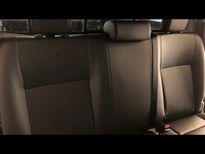Toyota Hilux 2.4GD-6 double cab 4x4 SR - Image 11