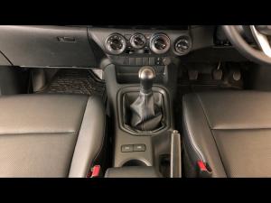 Toyota Hilux 2.4GD-6 double cab 4x4 SR - Image 15