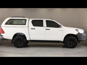Toyota Hilux 2.4GD-6 double cab 4x4 SR - Image 3