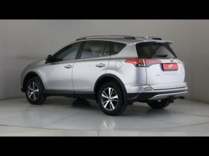 Toyota RAV4 2.0 GX auto - Image 21
