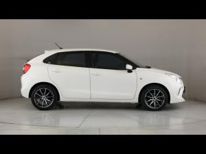 Toyota Starlet 1.4 XS auto - Image 3