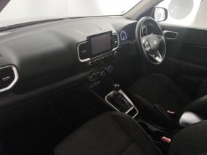 Hyundai Venue 1.0 Tgdi Fluid DCT - Image 8