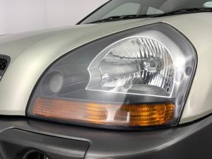 Hyundai Tucson 2.0 GLS - Image 3