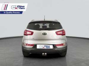 Kia Sportage 2.0 Crdi AWD automatic - Image 4