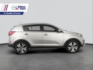 Kia Sportage 2.0 Crdi AWD automatic - Image 6