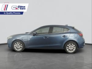Mazda MAZDA3 1.6 Dynamic 5-Door - Image 2