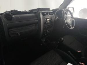 Suzuki Jimny 1.3 - Image 7