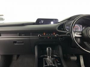 Mazda MAZDA3 1.5 Dynamic automatic 5-Door - Image 11