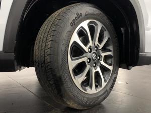 Suzuki Grand Vitara 1.5 GLX automatic - Image 14