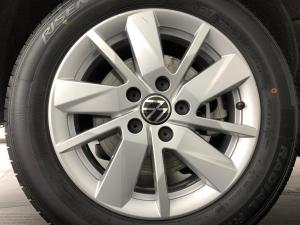 Volkswagen Caddy Maxi Kombi 2.0 TDi - Image 16