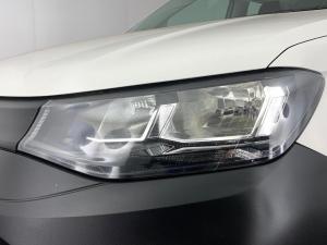 Volkswagen Caddy Maxi Kombi 2.0 TDi - Image 3