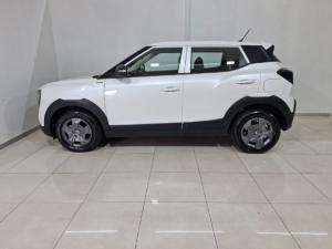 Mahindra XUV 3XO 1.2T MX2 auto - Image 2