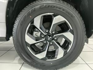 Mitsubishi Pajero Sport 2.4DI-D 4x4 Exceed - Image 15