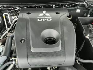 Mitsubishi Pajero Sport 2.4DI-D 4x4 Exceed - Image 16