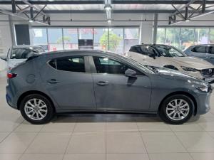 Mazda Mazda3 hatch 1.5 Dynamic auto - Image 2
