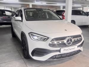 Mercedes-Benz GLA GLA200 - Image 1