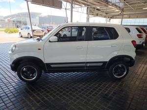 Suzuki S-Presso 1.0 S-Edition manual - Image 4