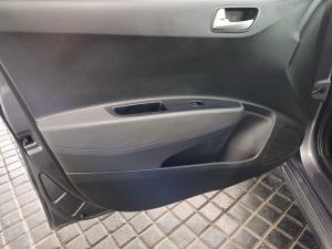 Hyundai Grand i10 1.25 Fluid - Image 13