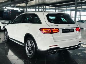 Mercedes-Benz GLC GLC300d 4Matic - Image 12