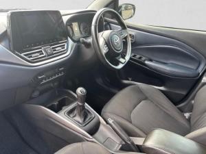 Toyota Starlet 1.5 XR manual - Image 14