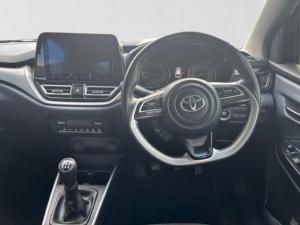 Toyota Starlet 1.5 XR manual - Image 20