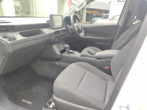 Toyota Hilux 2.8GD-6 double cab SRX 4x4 - Image 7