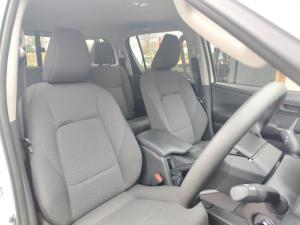 Toyota Hilux 2.8GD-6 double cab SRX 4x4 - Image 17