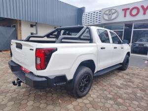 Toyota Hilux 2.8GD-6 double cab SRX 4x4 - Image 2