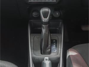 Toyota Starlet Cross 1.5 XR auto - Image 9