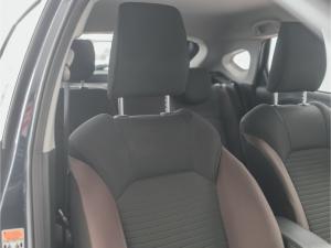 Toyota Starlet Cross 1.5 XR auto - Image 10