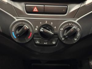 Toyota Starlet 1.4 Xi - Image 13