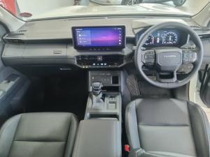 Toyota Hilux 2.8GD-6 Xtra cab Raider X - Image 6