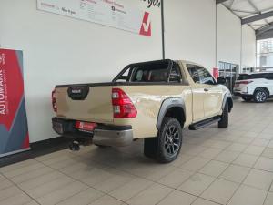 Toyota Hilux 2.8GD-6 Xtra cab 4x4 Legend auto - Image 2