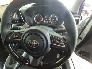 Toyota Starlet Cross 1.5 XR auto - Image 9