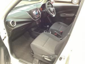 Toyota Vitz 1.0 XR manual - Image 7