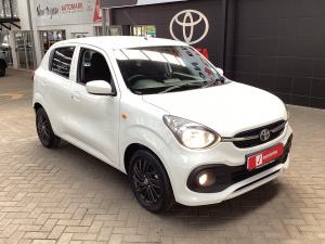 Toyota Vitz 1.0 XR manual - Image 1