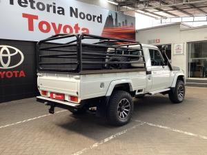 Toyota Land Cruiser 79 4.0 V6 single cab - Image 2