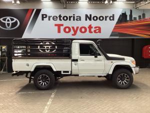 Toyota Land Cruiser 79 4.0 V6 single cab - Image 3