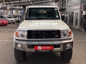 Toyota Land Cruiser 79 4.0 V6 single cab - Image 4