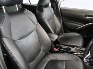 Toyota Corolla Cross 1.8 XS - Image 15